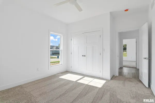 $450,000 | 72 Moonlight Ct. Court, Chatham, IL 62629