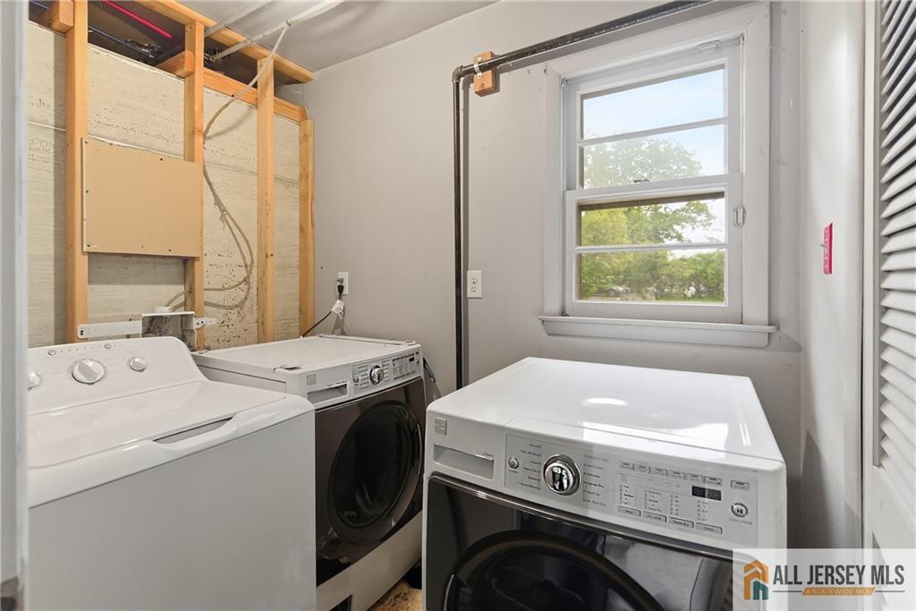178 Jeff Street Edison, NJ 08837 - Photo 22 of 27