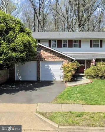 $1,200,000 | 6110 Harmon Place, Springfield, VA 22152