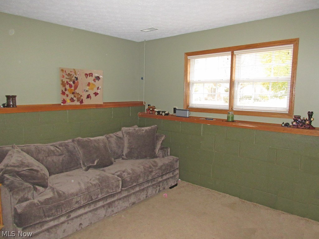 6019 Ravine Boulevard Parma, OH 44134 - Photo 15 of 20 Gallery Image 15