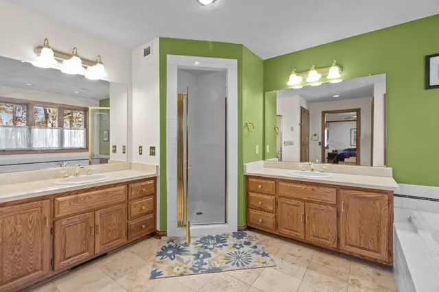 $465,000 | 2800 Schaefer Circle, Appleton, WI 54915