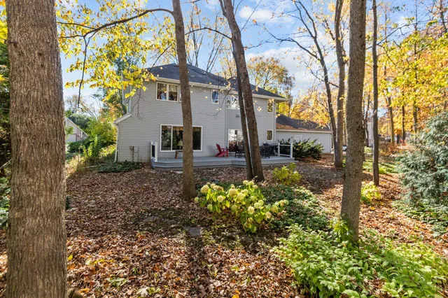 $465,000 | 2800 Schaefer Circle, Appleton, WI 54915