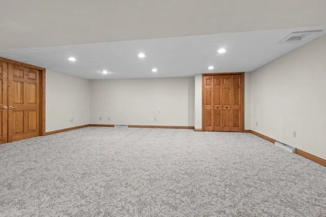 $465,000 | 2800 Schaefer Circle, Appleton, WI 54915