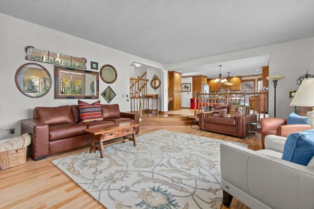 $465,000 | 2800 Schaefer Circle, Appleton, WI 54915