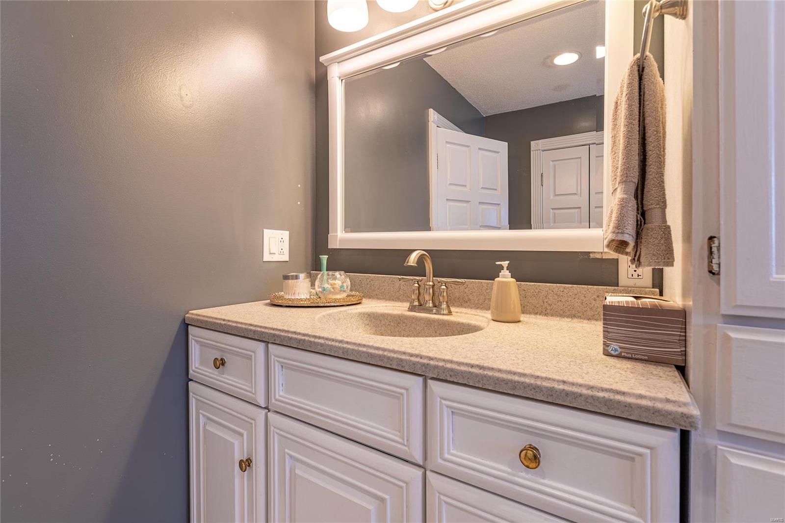 4532 Springer Ridge Road Carbondale, IL 62902 - Photo 14 of 36
