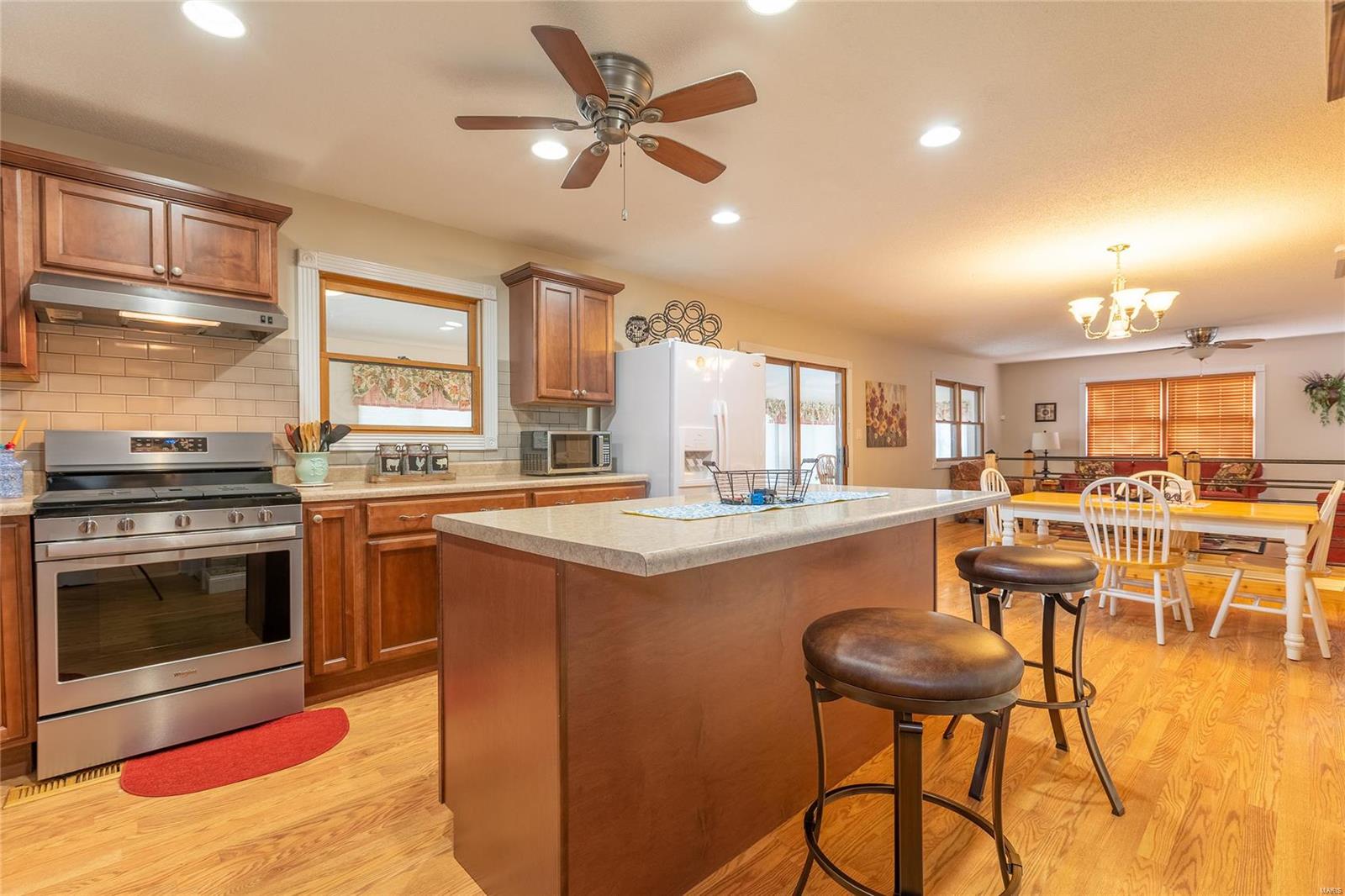 4532 Springer Ridge Road Carbondale, IL 62902 - Photo 8 of 36