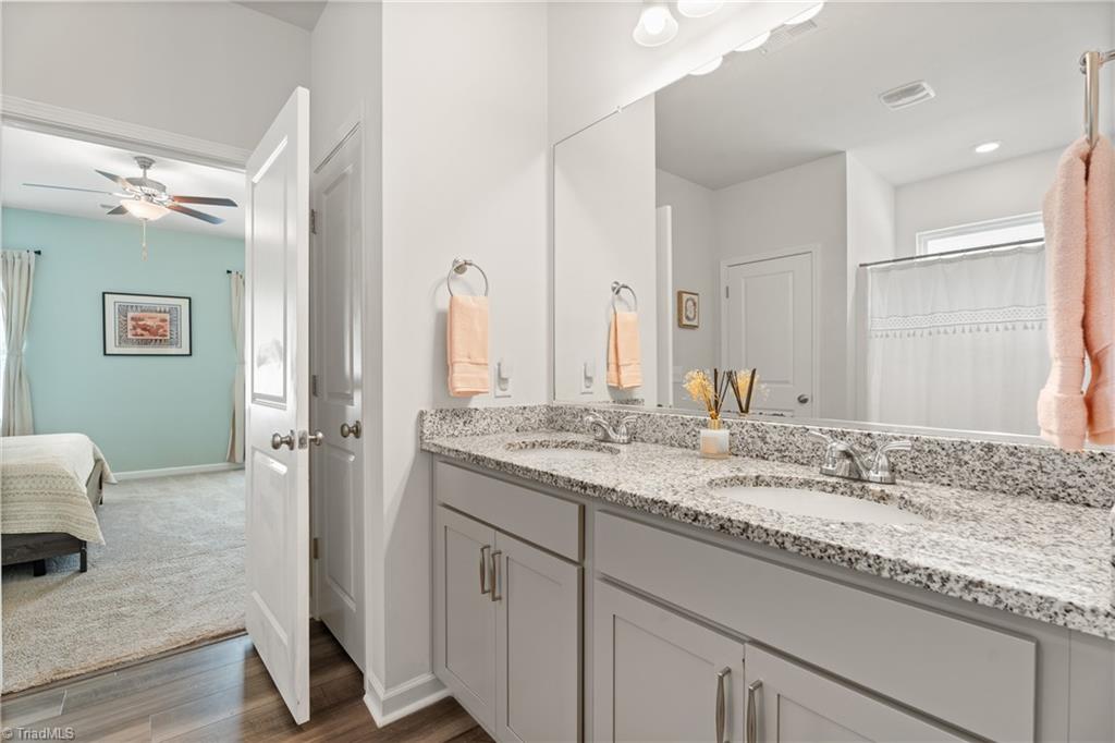3966 Cowen Street High Point, NC 27265 - Photo 15 of 36