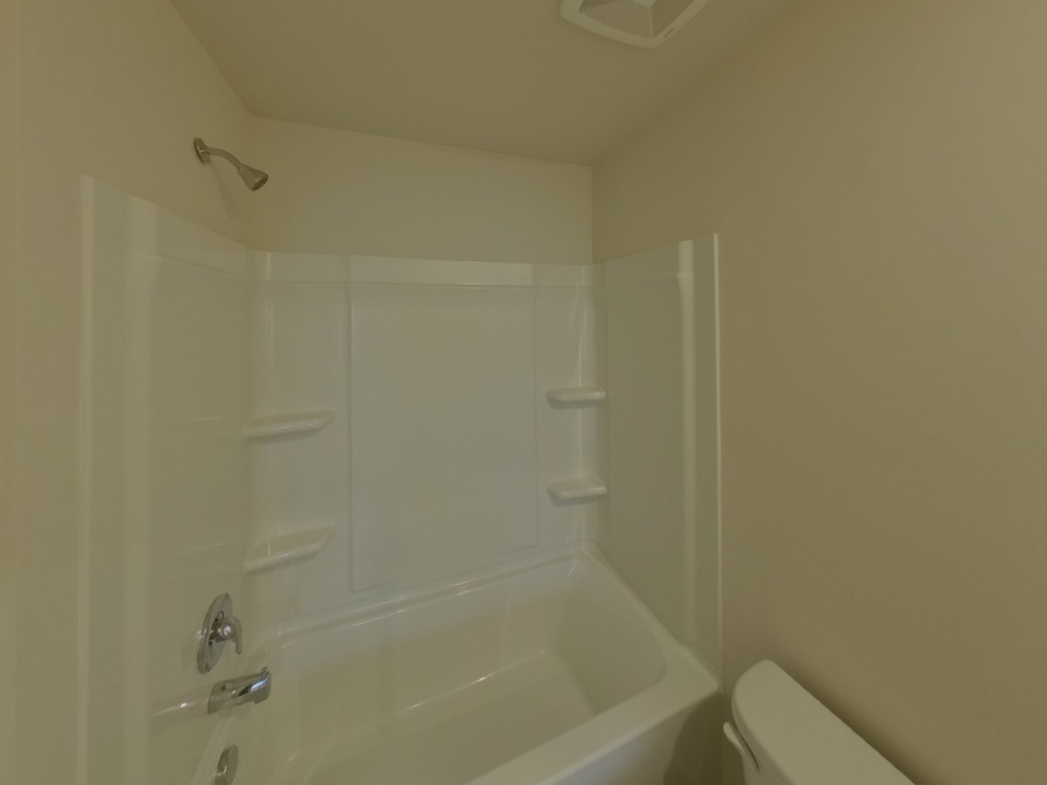 2404 Nabali Way Murfreesboro, TN 37127 - Photo 13 of 15 a close up of a bathtub