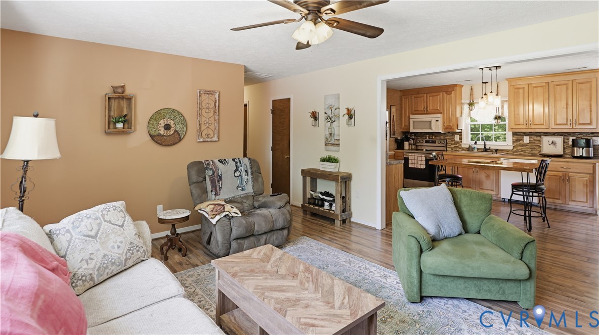 5331 North Warriner Road Henrico, VA 23231 - Photo 5 of 33 Gallery Image 5