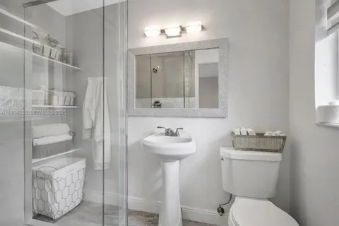 $999,900 | 101 Northeast 104th Street, Miami Shores, FL 33138