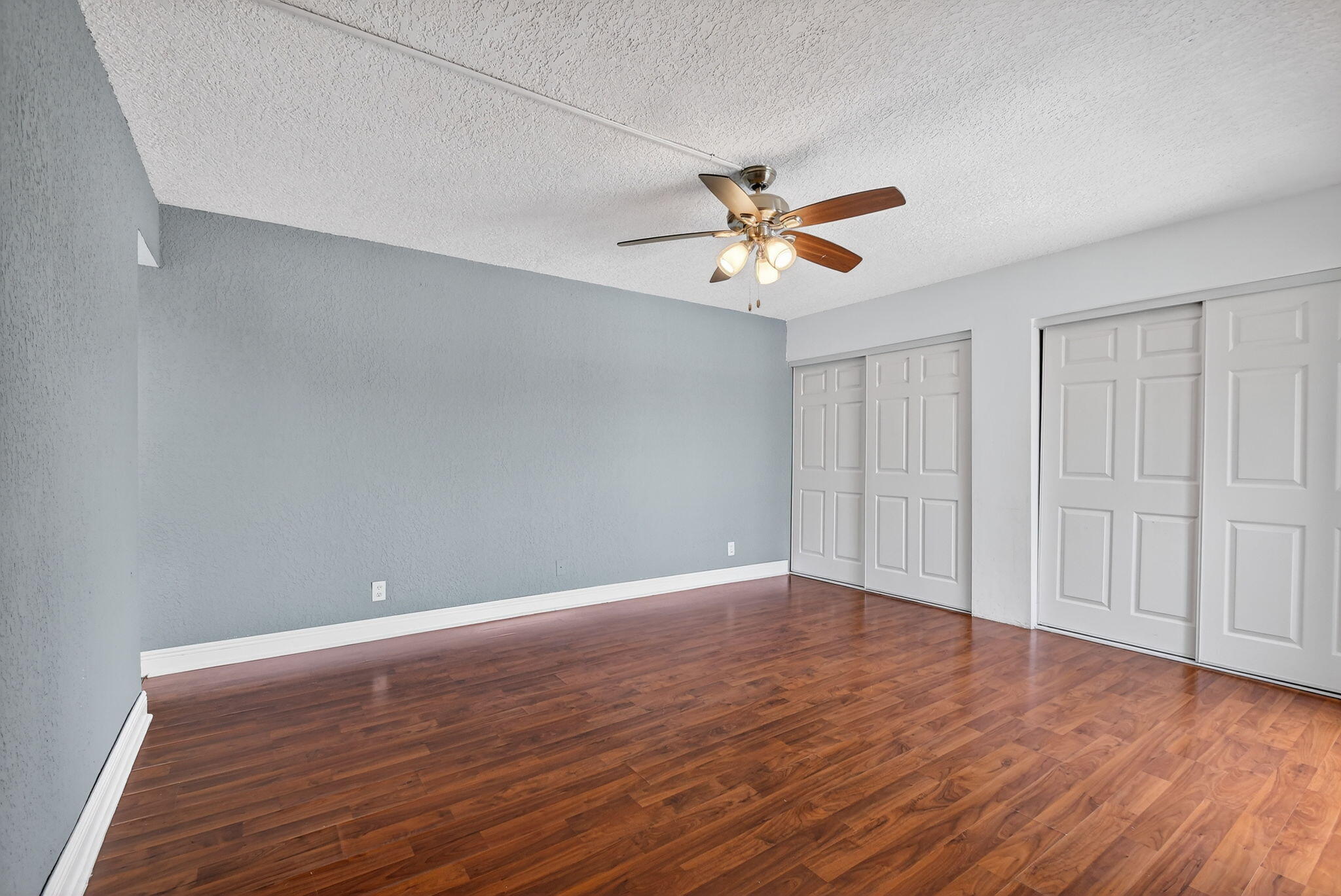 320 Woodland Road Palm Springs, FL 33461 - Photo 27 of 49 30-web-or-mls-DSC_4898
