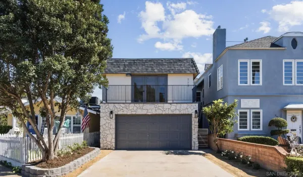 $2,749,000 | 713-719 D Avenue, Coronado, CA 92118