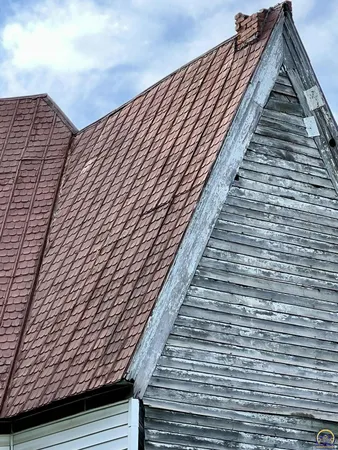 $29,900 | 212 Locust Street, Eskridge, KS 66423