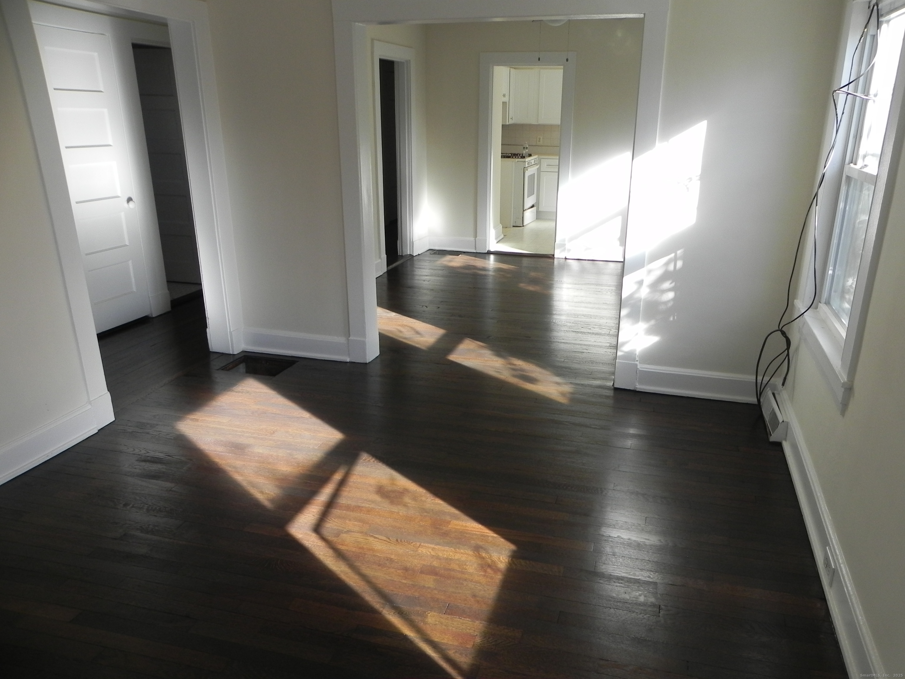 186 Grasmere Avenue, Unit 1 Fairfield, CT 06824 - Photo 14 of 15