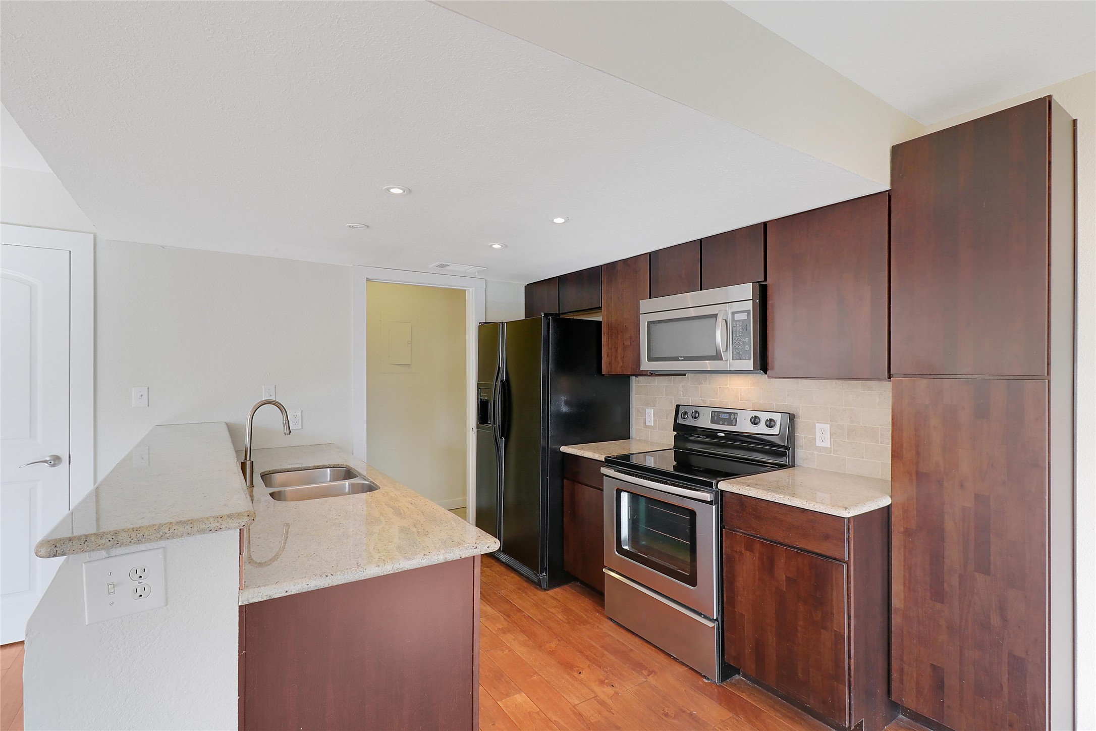 1501 Camp Craft Road, Unit B Austin, TX 78746 - Photo 6 of 15