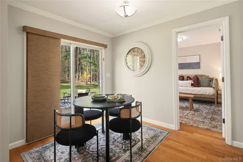 $875,000 | 4 Richard Terrace, Hartsdale, NY 10530
