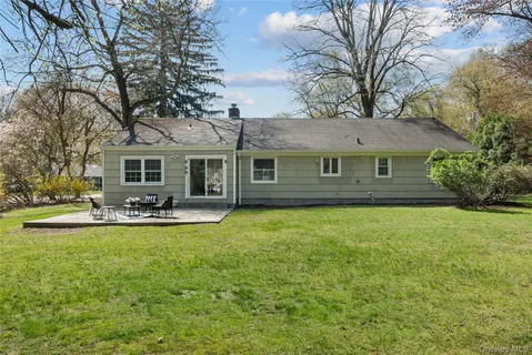 $875,000 | 4 Richard Terrace, Hartsdale, NY 10530