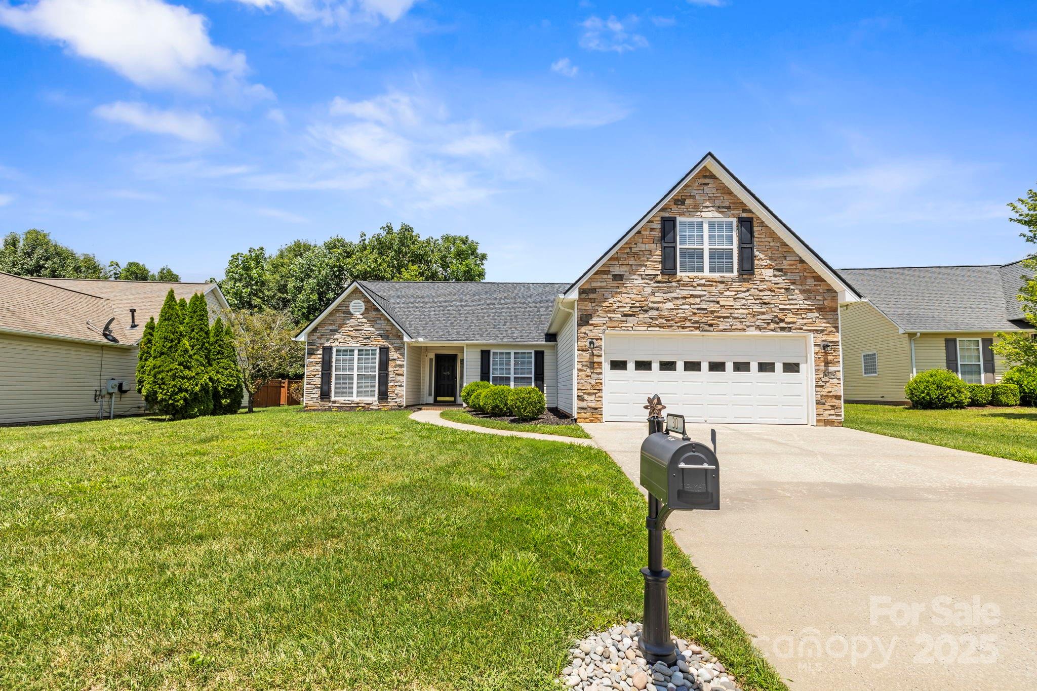 30 Morning Mist Road Fletcher, NC 28732 - Photo 1 of 35