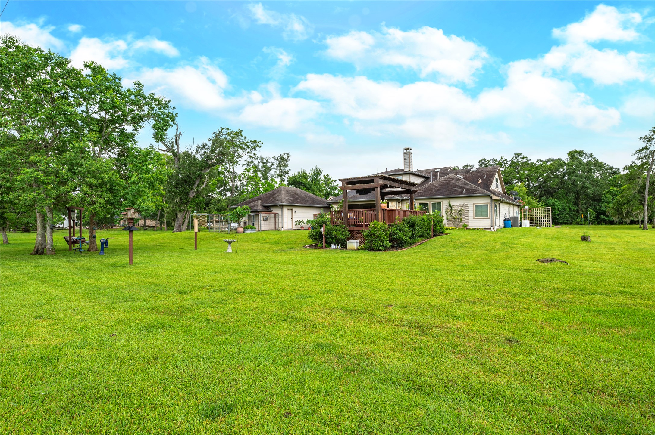 17126 Hamill Drive Rosharon, TX 77583 - Photo 41 of 50 A view of the large property.