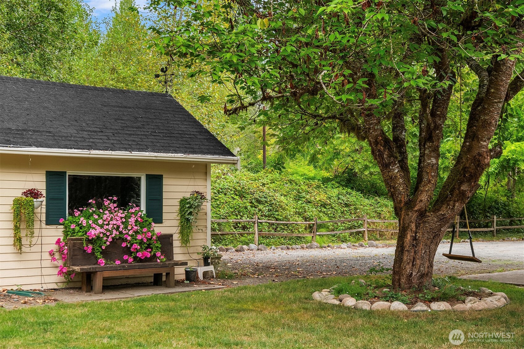 6511 Tolt River Road Northeast Carnation, WA 98014 - Photo 31 of 37