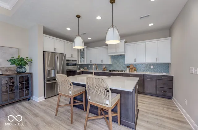 $768,000 | 2945 Millgate Drive, Carmel, IN 46033