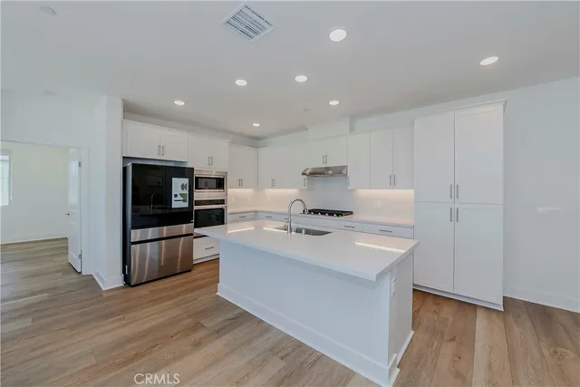 $990,000 | 6007 Clementine Lane, Unit 21, Cypress, CA 90630