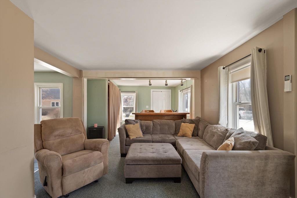 5 Town Farm Road Ipswich, MA 01938 - Photo 6 of 29 Gallery Image 6