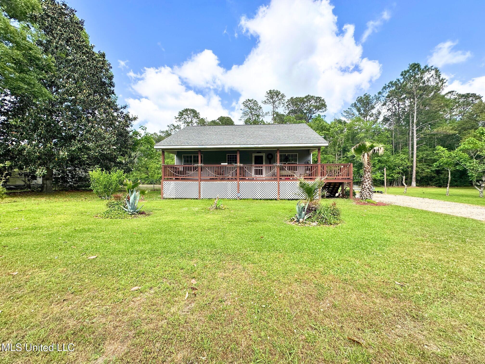 7204 Elder Ferry Road Moss Point, MS 39563 - Photo 1 of 22 Main