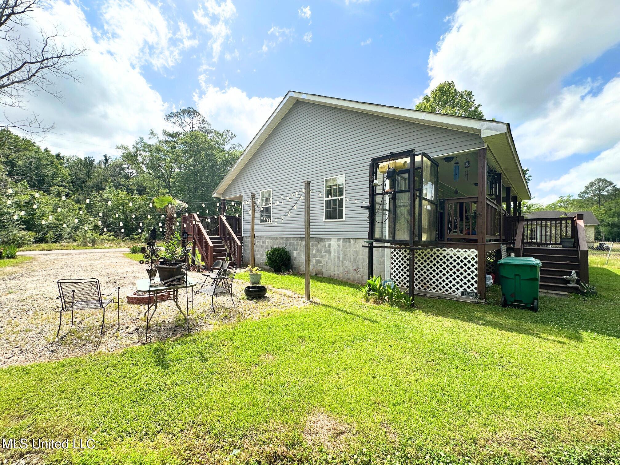 7204 Elder Ferry Road Moss Point, MS 39563 - Photo 7 of 22 Rear