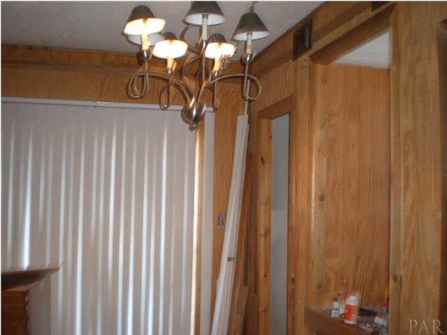 1203 Muscogee Road Cantonment, FL 32533 - Photo 3 of 9