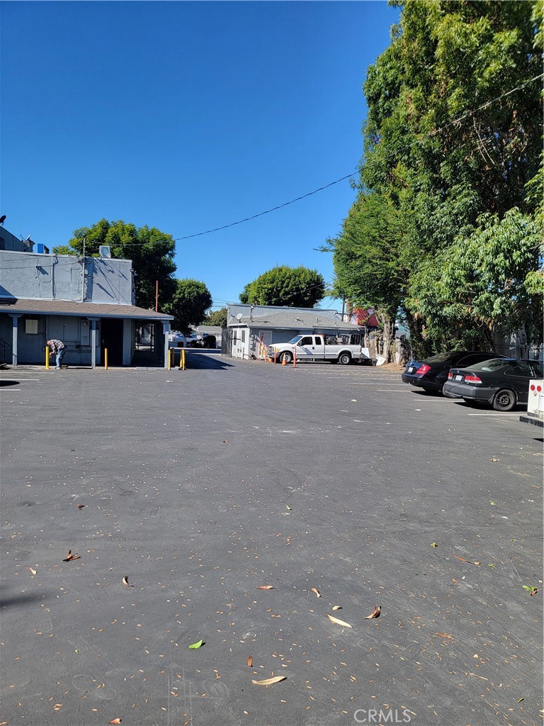 1702 North Long Beach Boulevard Compton, CA 90221 - Photo 2 of 9