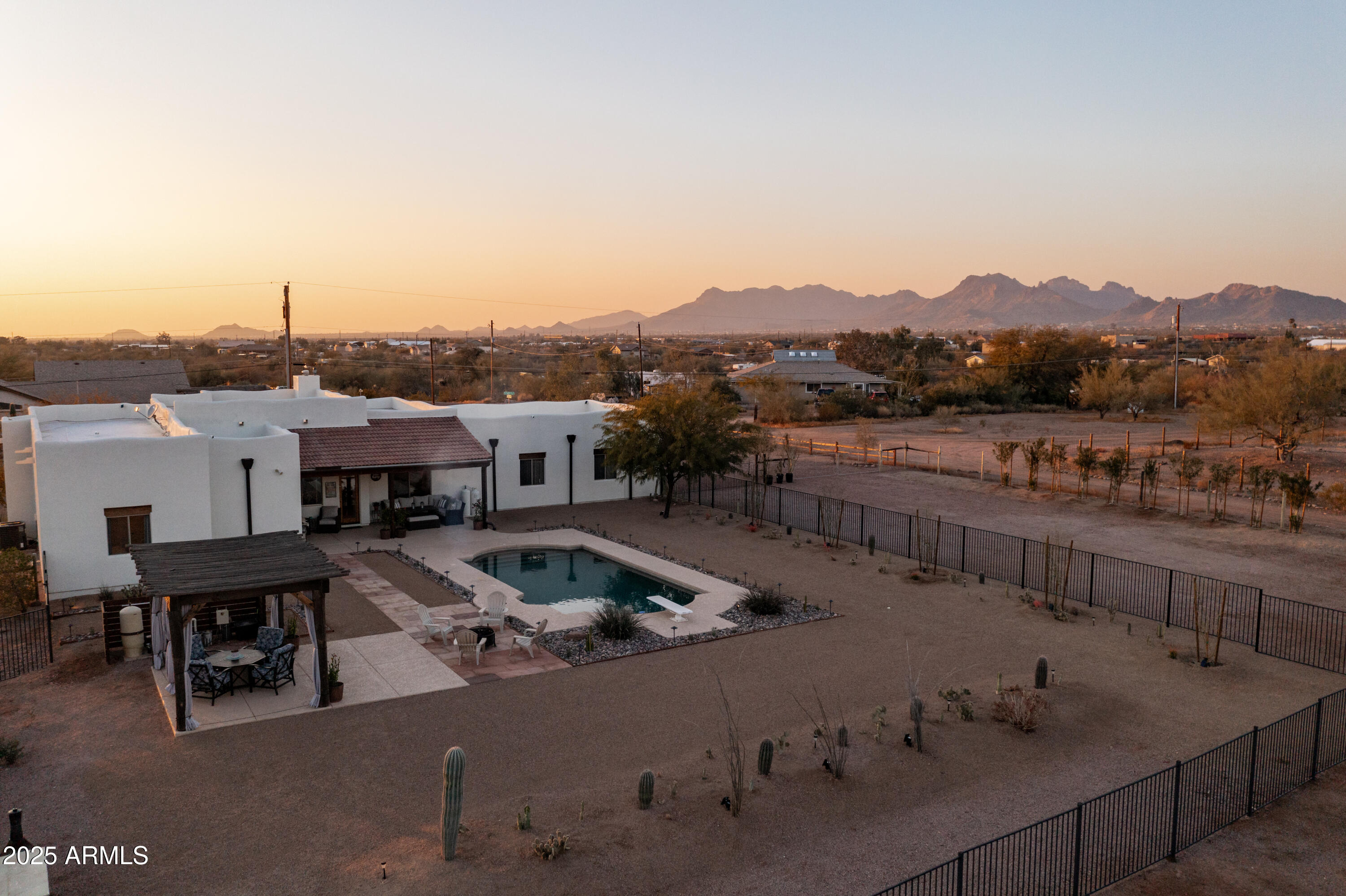 1775 North Starr Road Apache Junction, AZ 85119 - Photo 4 of 48 a view of a terrace with couches and table