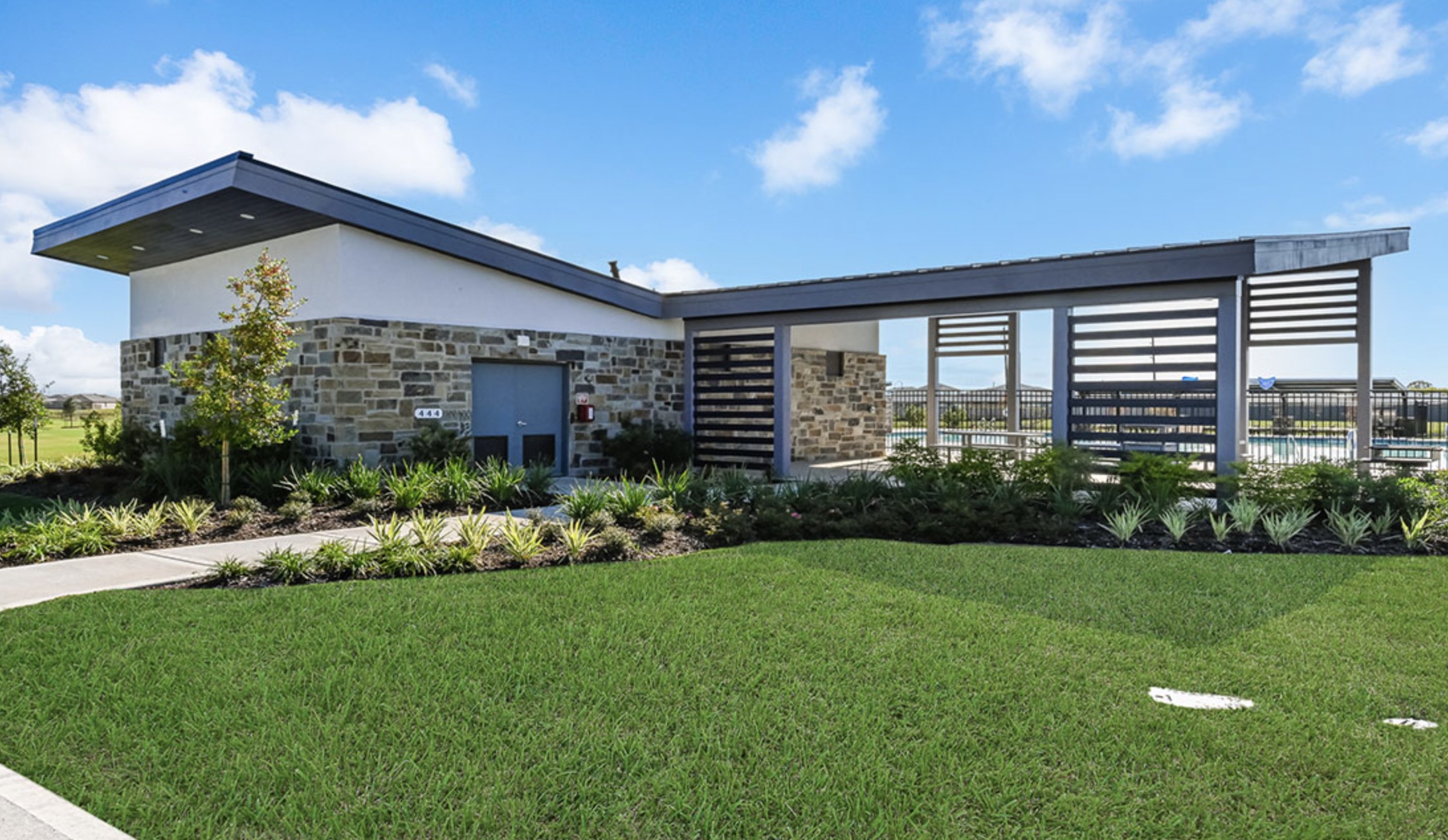 826 Green Clover Lane Rosharon, TX 77583 - Photo 29 of 33 Amenities.