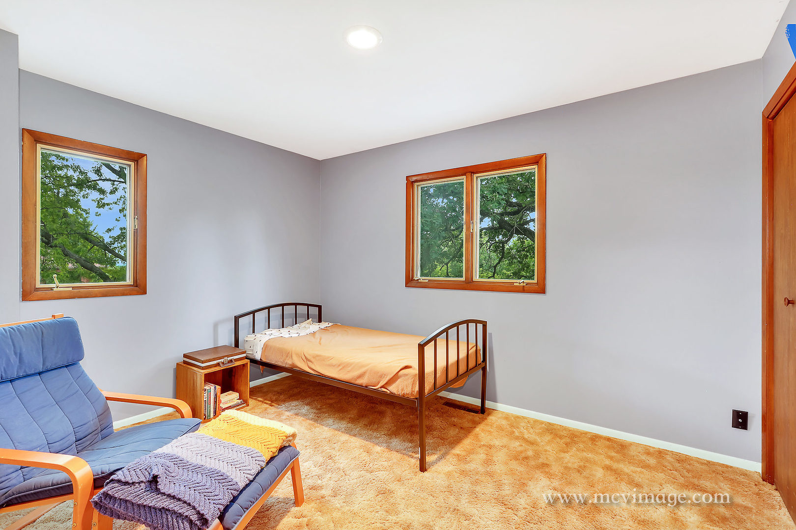 359 High Road Cary, IL 60013 - Photo 18 of 32 a bedroom with a bed and wooden floor
