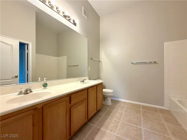 $1,500 | 3570 Cactus Shadow Street, Unit 203, Las Vegas, NV 89129