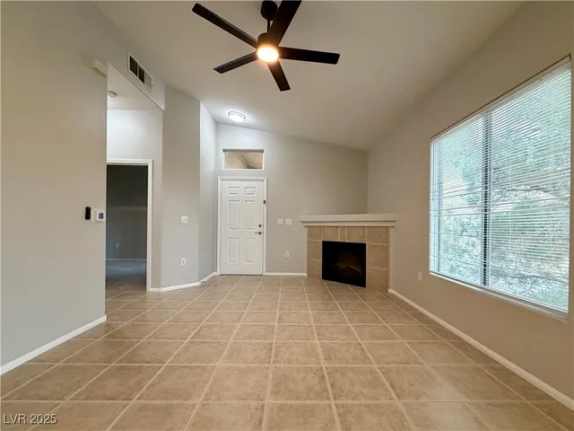 $1,500 | 3570 Cactus Shadow Street, Unit 203, Las Vegas, NV 89129