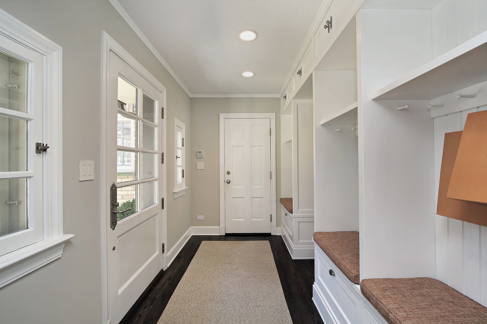511 Rosemary Road Lake Forest, IL 60045 - Photo 16 of 40 a bathroom with a sink and a mirror