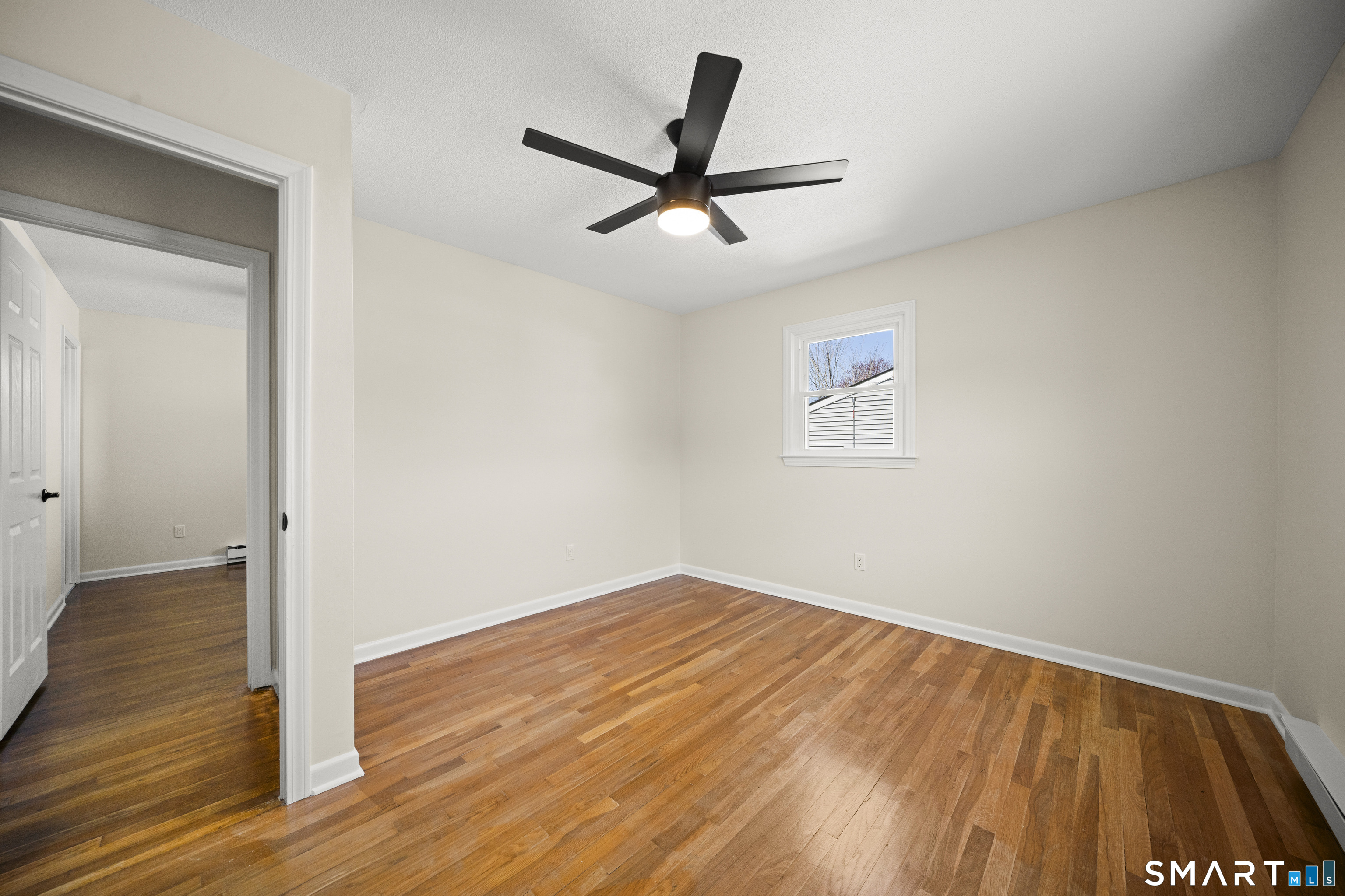 25 Greenview Drive Waterbury, CT 06708 - Photo 20 of 35