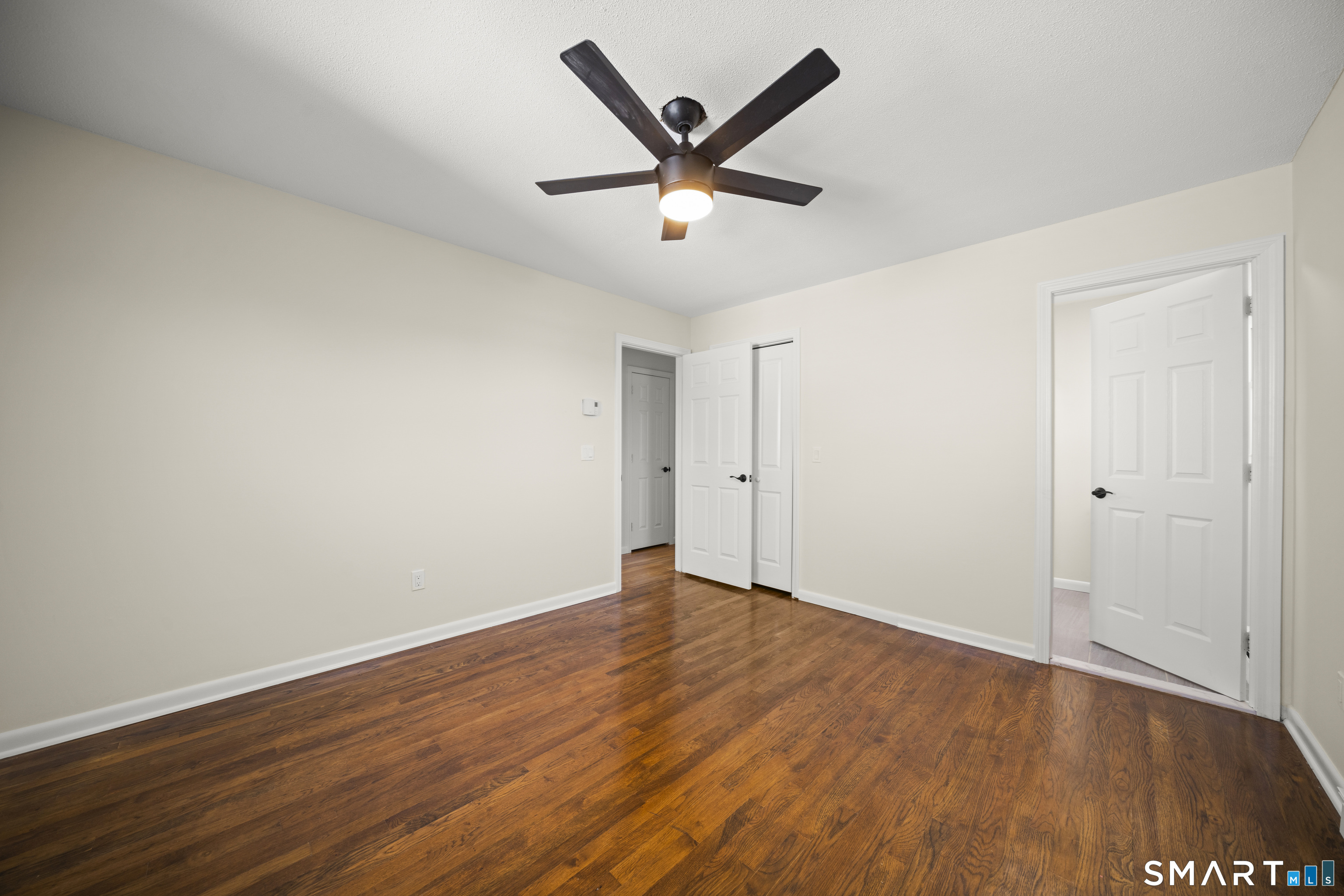 25 Greenview Drive Waterbury, CT 06708 - Photo 23 of 35