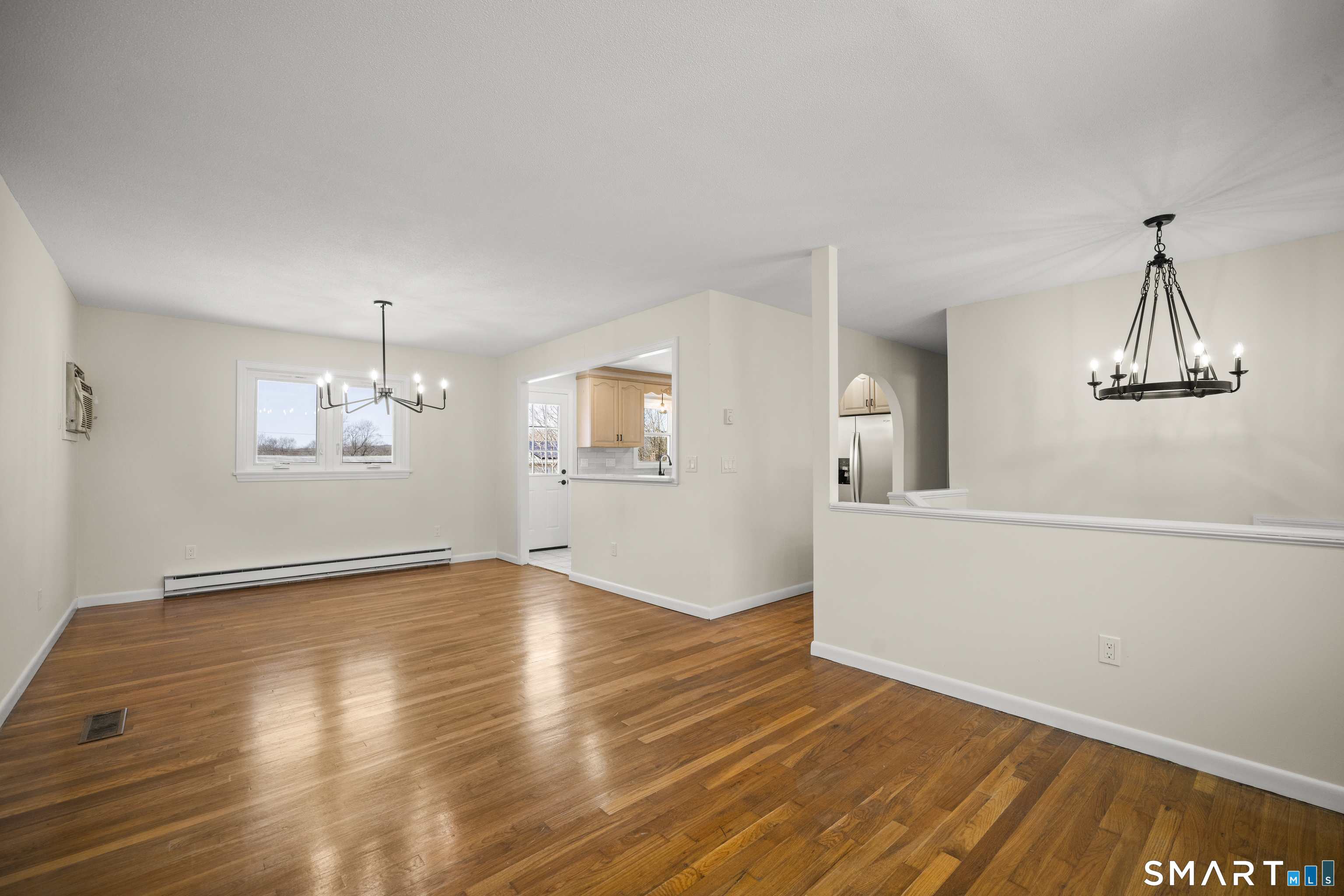 25 Greenview Drive Waterbury, CT 06708 - Photo 10 of 35