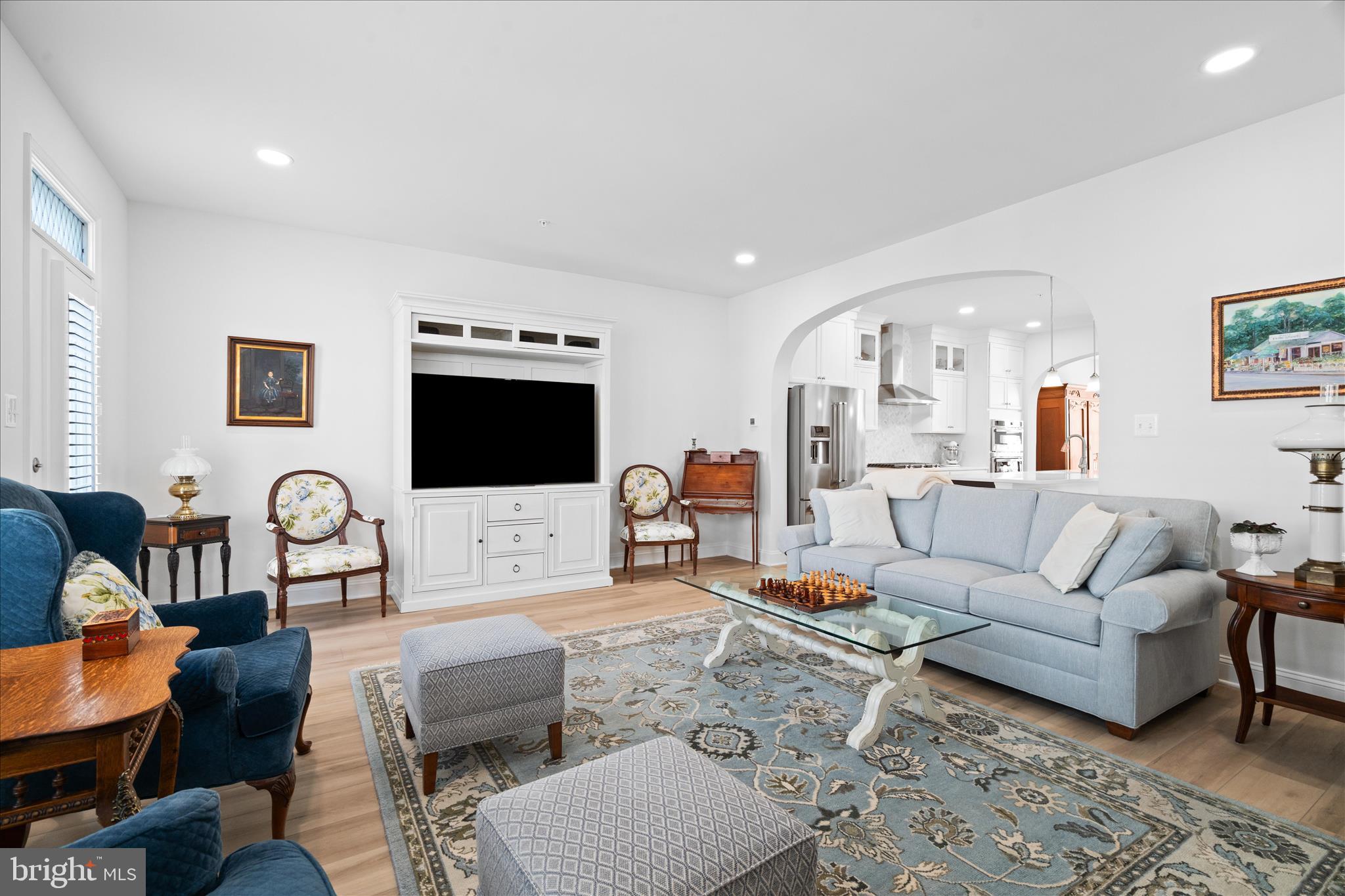 1120 Holden Road Frederick, MD 21701 - Photo 11 of 51 Living room