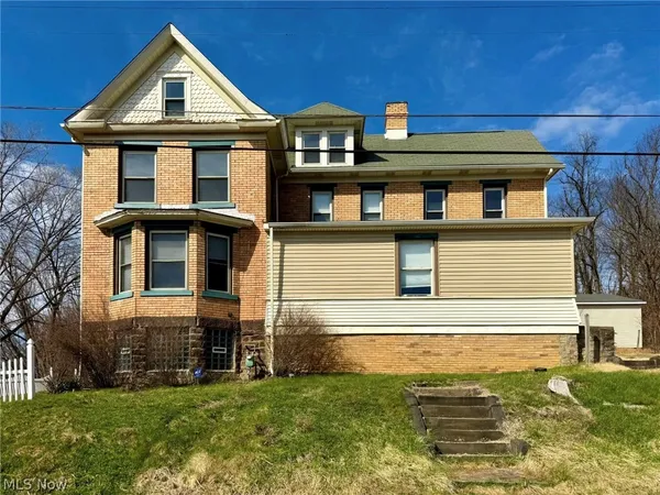 $187,995 | 305 Gardendale Street, East Liverpool, OH 43920