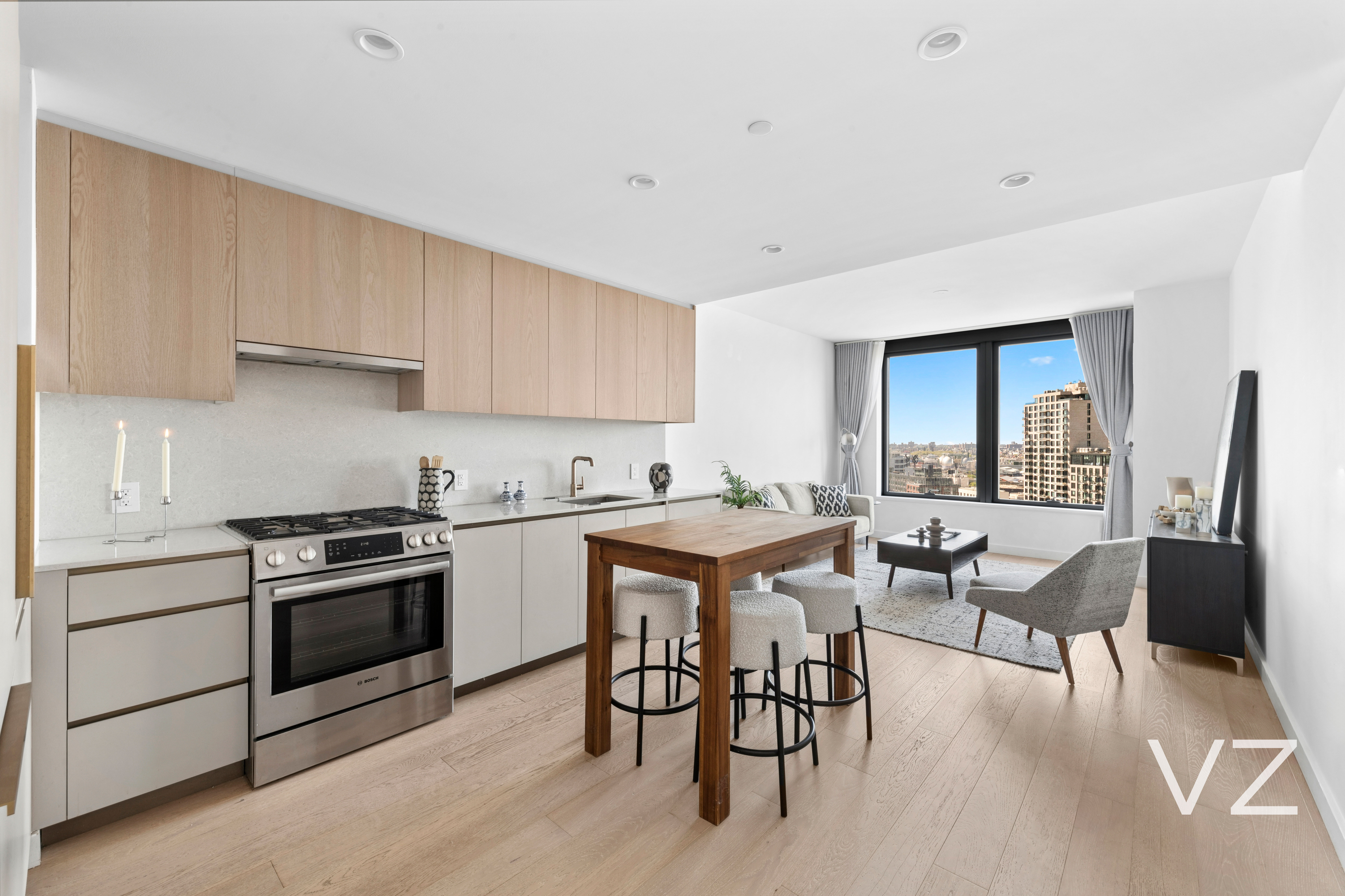 3 Court Square, Unit 2010 Queens, NY 11101 - Photo 1 of 14