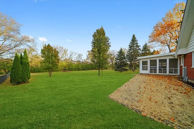 $599,900 | 7925 William Drive, Willowbrook, IL 60527