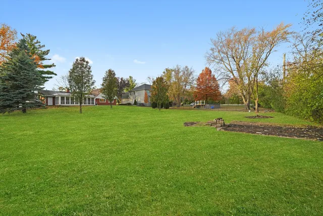 $599,900 | 7925 William Drive, Willowbrook, IL 60527