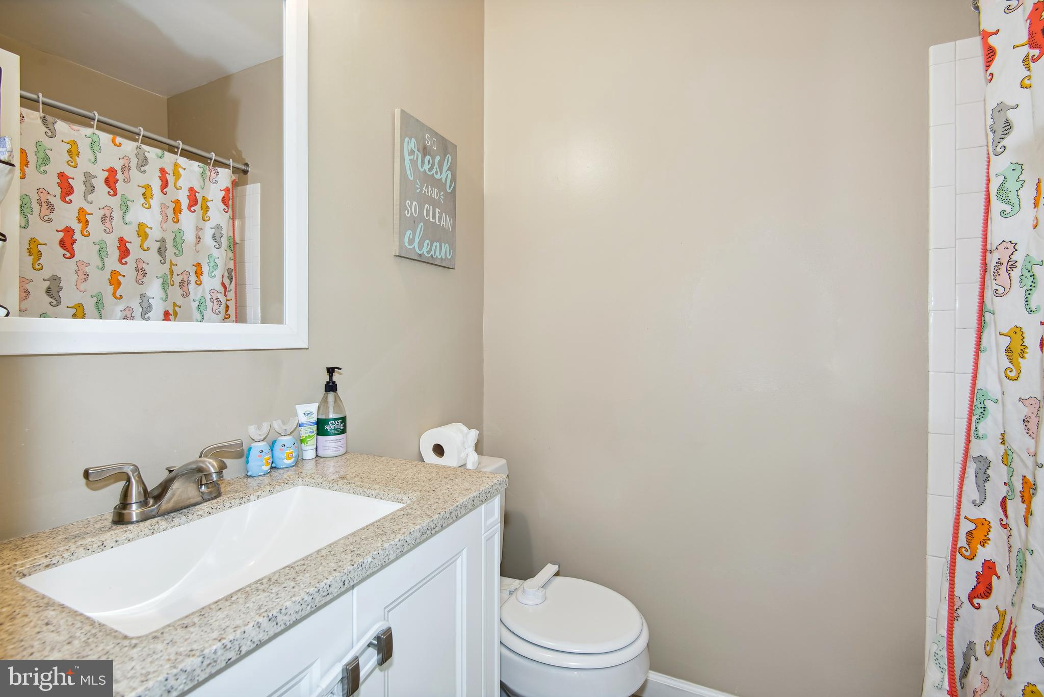 8993 McDowell Common Manassas, VA 20110 - Photo 13 of 21