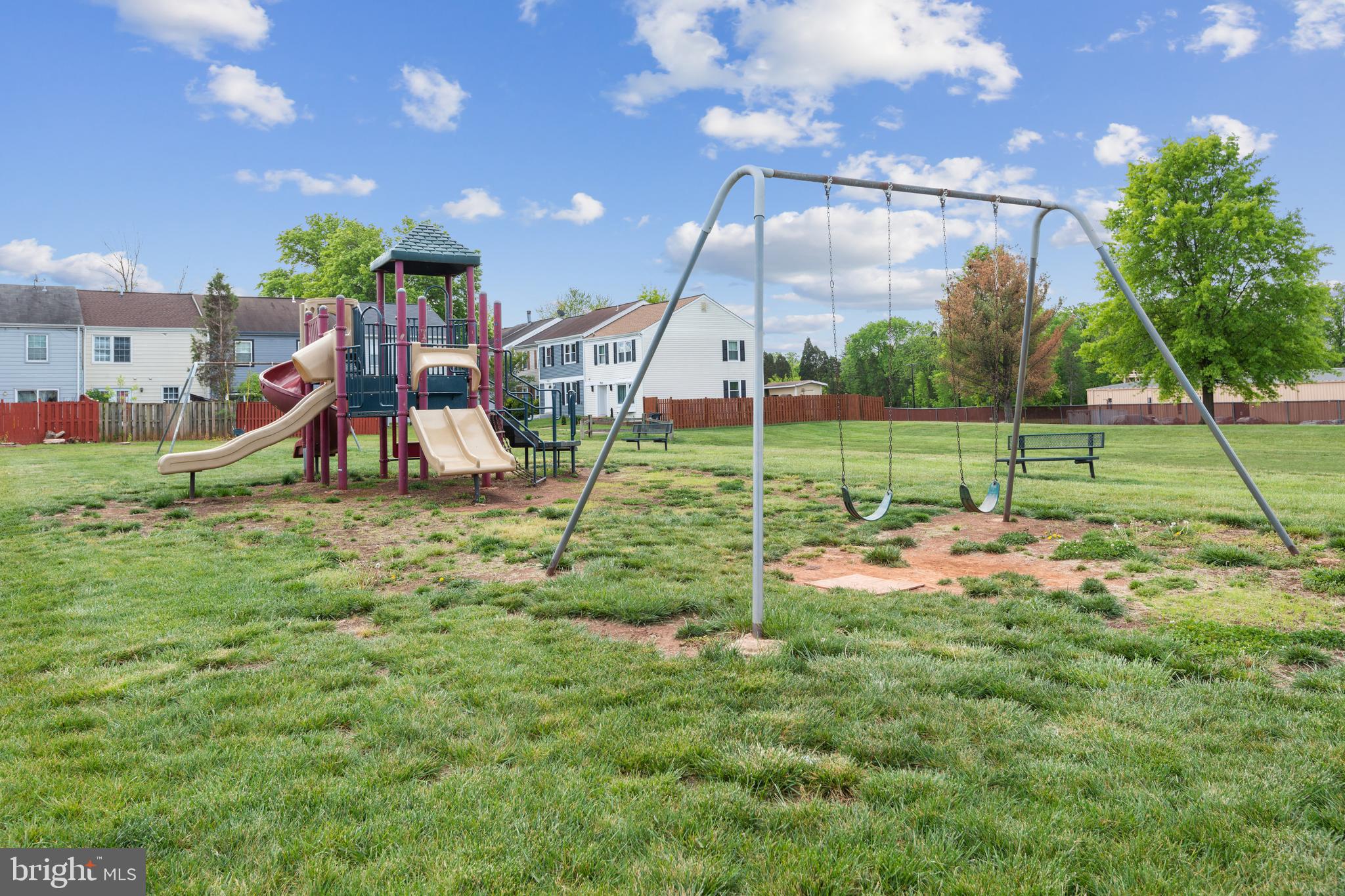 8993 McDowell Common Manassas, VA 20110 - Photo 17 of 21