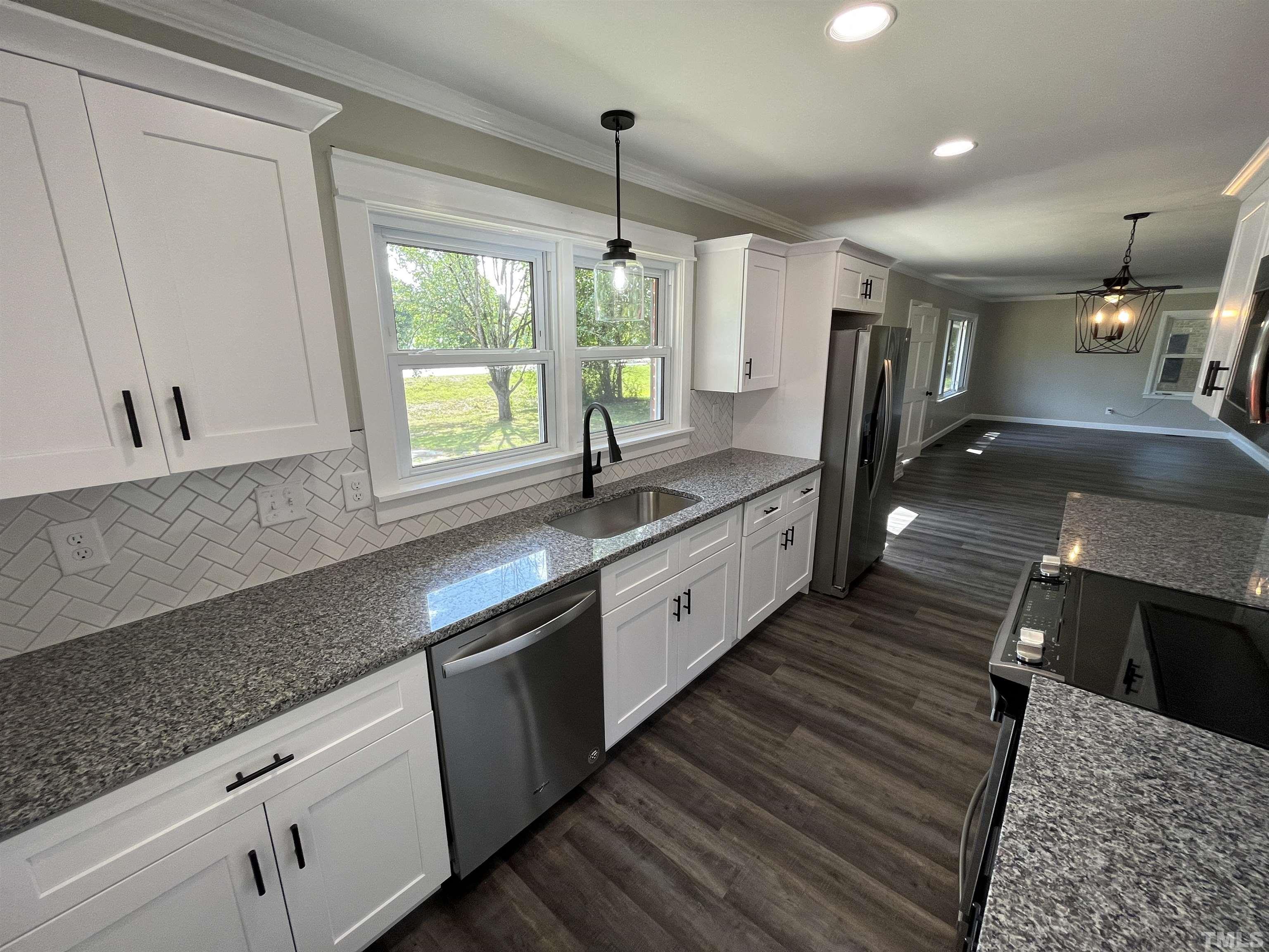 405 Washington Post Road New Bern, NC 28562 - Photo 4 of 29 Gallery Image 4