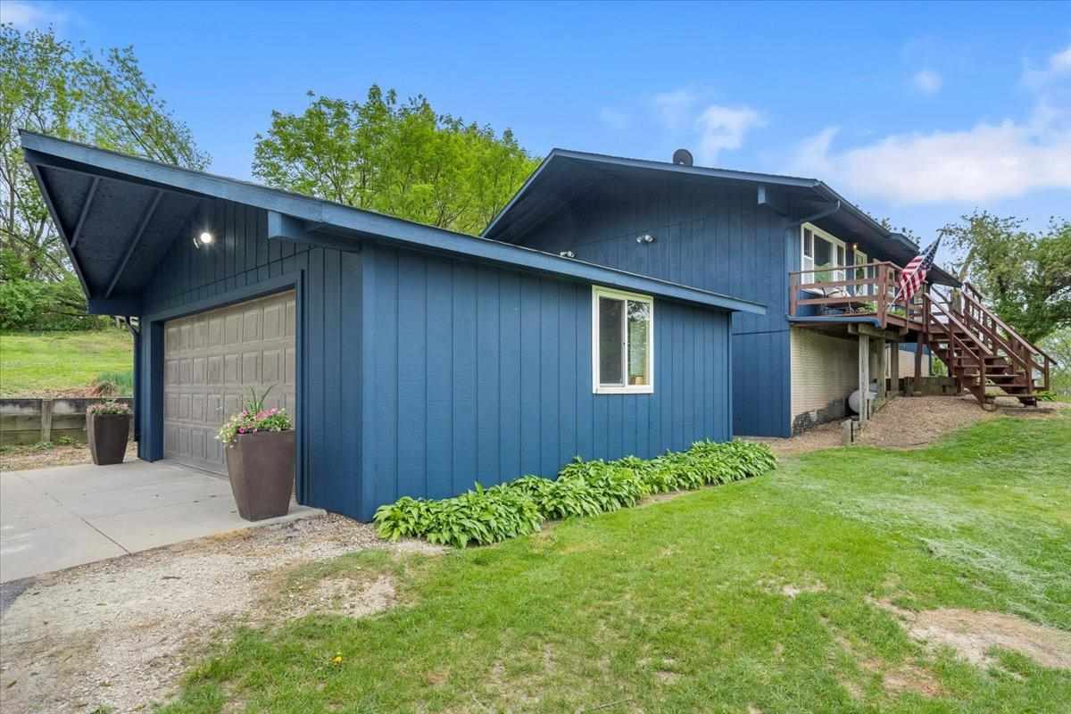 1438 Arrowhead Road Mount Vernon, IA 52314 - Photo 5 of 46 Gallery Image 5