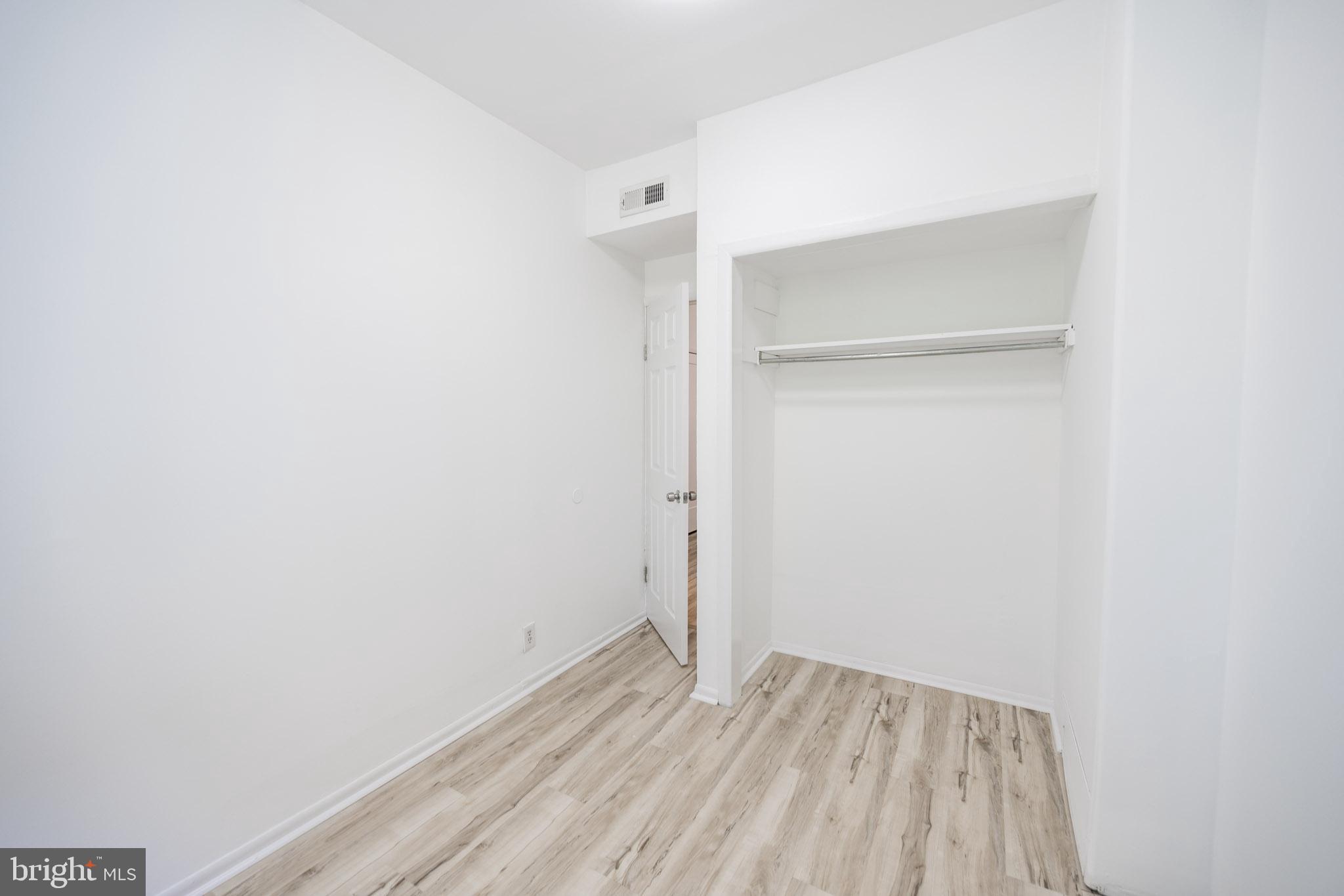 625 South 10th Street, Unit 2F Philadelphia, PA 19147 - Photo 11 of 13 a view of an empty room